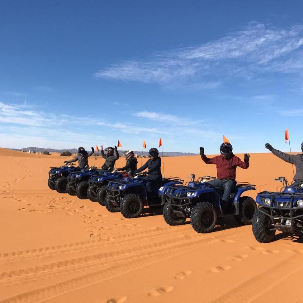 Riad Les Roches Merzouga Ngoại thất bức ảnh