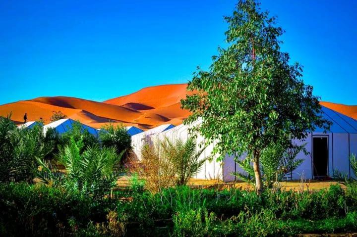 Riad Les Roches Merzouga Ngoại thất bức ảnh