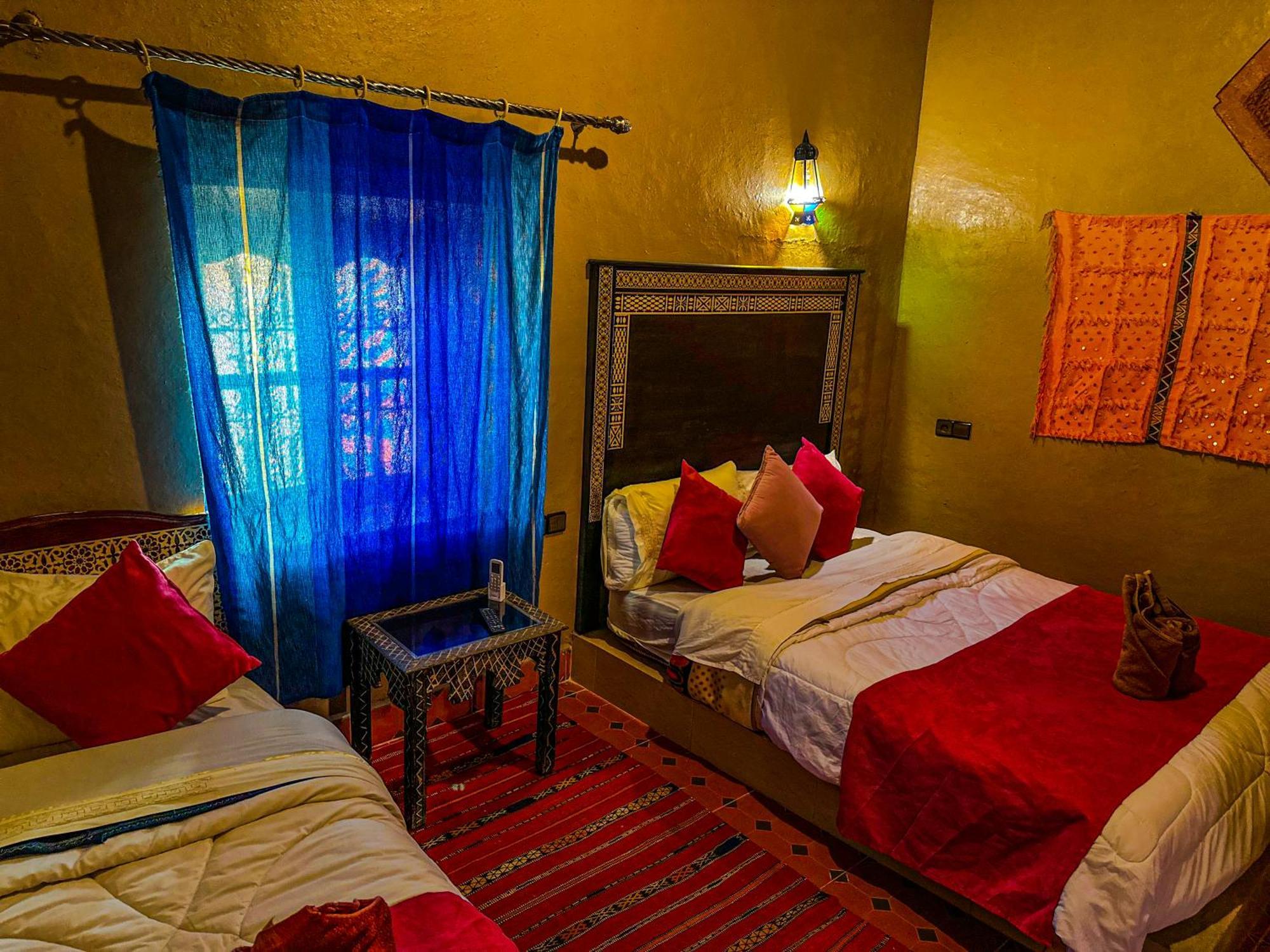 Riad Les Roches Merzouga Ngoại thất bức ảnh