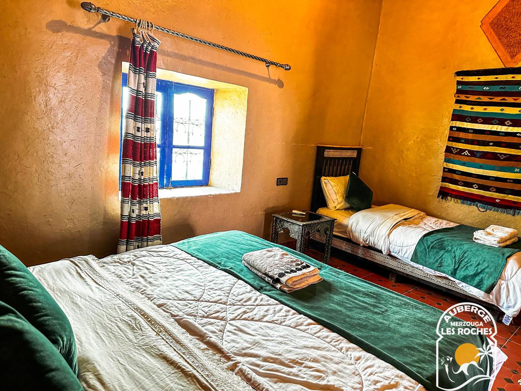 Riad Les Roches Merzouga Ngoại thất bức ảnh