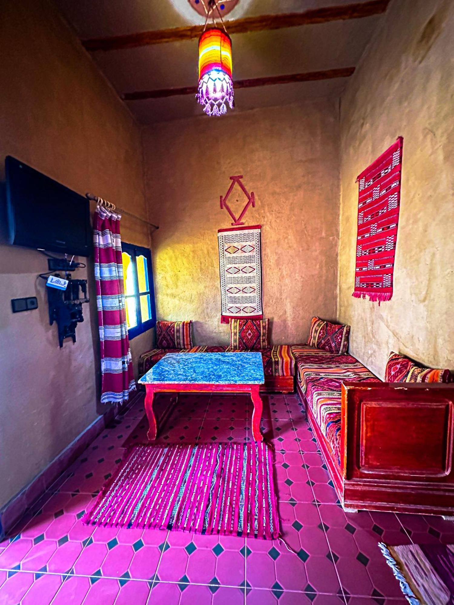 Riad Les Roches Merzouga Ngoại thất bức ảnh